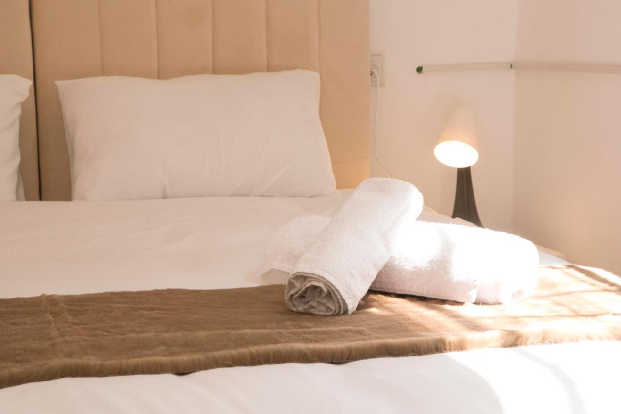 Beautiful Tel-Aviv Port & Beach Dizzengoff Apartments - Host By Bookiz Exteriör bild