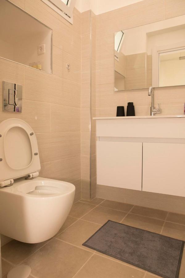 Beautiful Tel-Aviv Port & Beach Dizzengoff Apartments - Host By Bookiz Exteriör bild